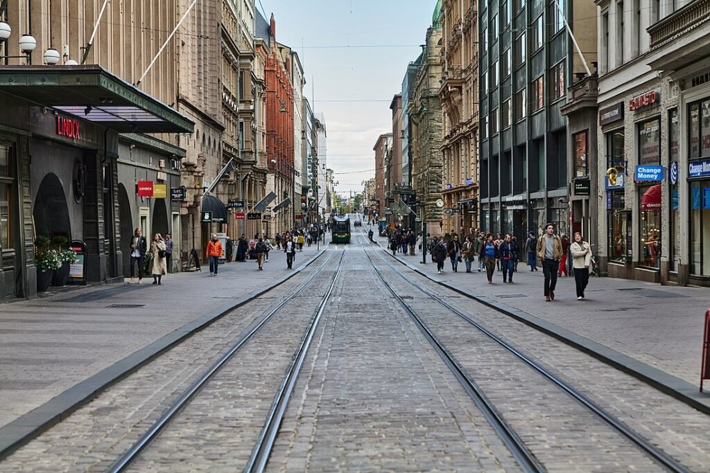 Missä Löytyy Cdonin Fyysinen Myymälä Helsingissä