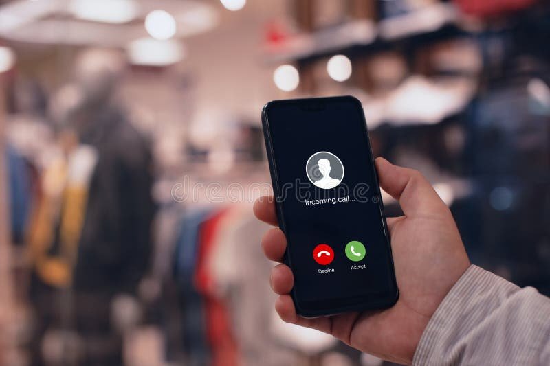 Miksi Puhelut Voi Automaattisesti Hylätä Saapuvissa Puheluissa 1 henkilo keskeyttaa soiton alypuhelimellaan