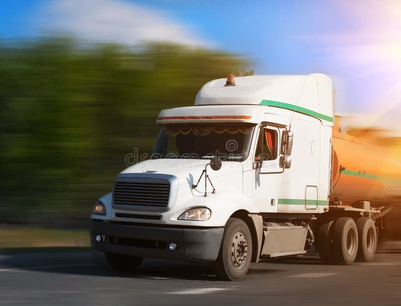 Miten Valita Sopiva Vakuutus Kevyelle Kuorma-autolle