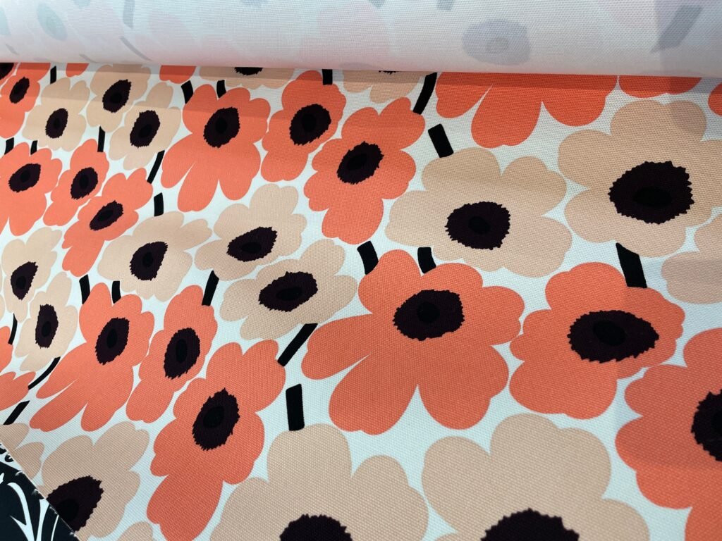 Mistä Löydän Marimekko Oranssi Unikko -kuosisen Tuotteen