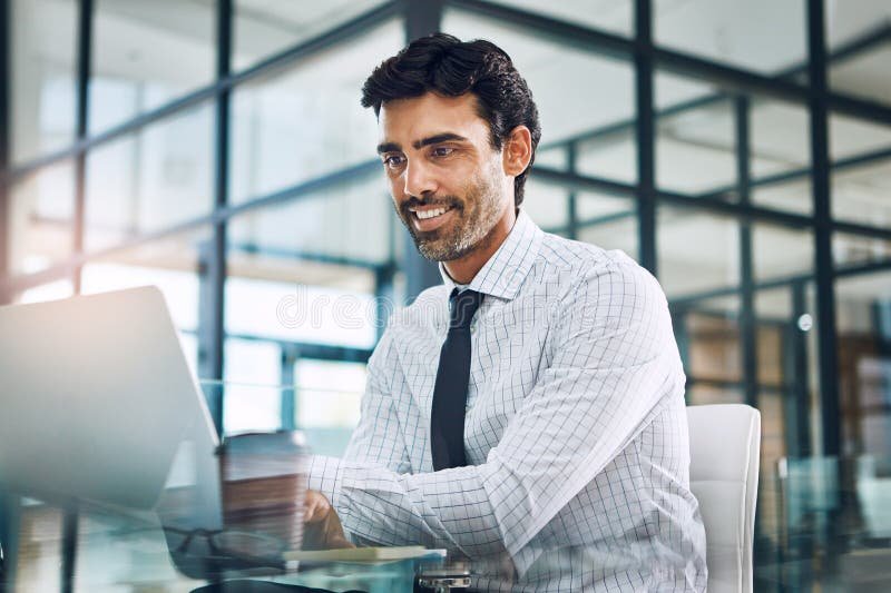 Miten YEL-vakuutus toimii sivutoimiselle yrittäjälle 3 Miten YEL-vakuutus toimii sivutoimiselle yrittäjälle